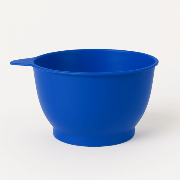 Salon-grade blue hair dye mixing bowl with wide opening, non-slip handle and stable base